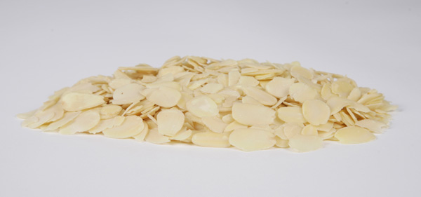 Blanched slices almonds